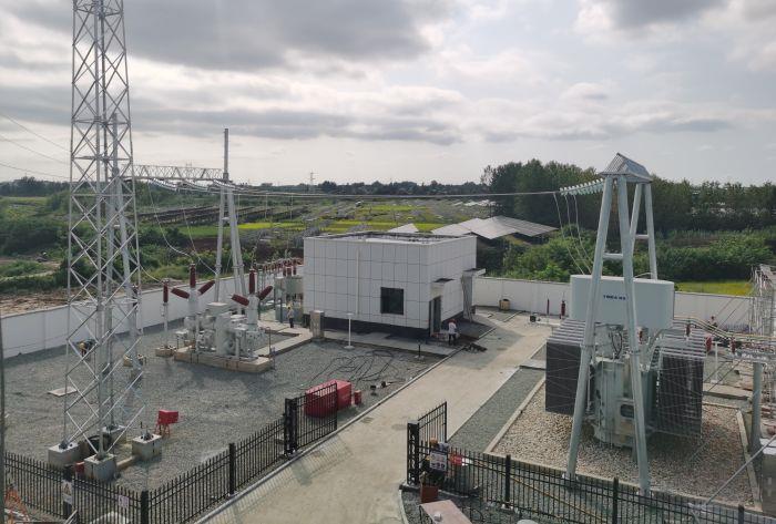 2  爭(zhēng)分奪秒，工程建設(shè)圓滿收官 （棗陽興隆光伏電站）